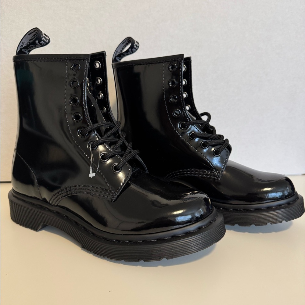 1460 Mono Dr. Martens Boots NWOT